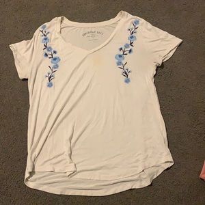 Aeropostale tee shirt